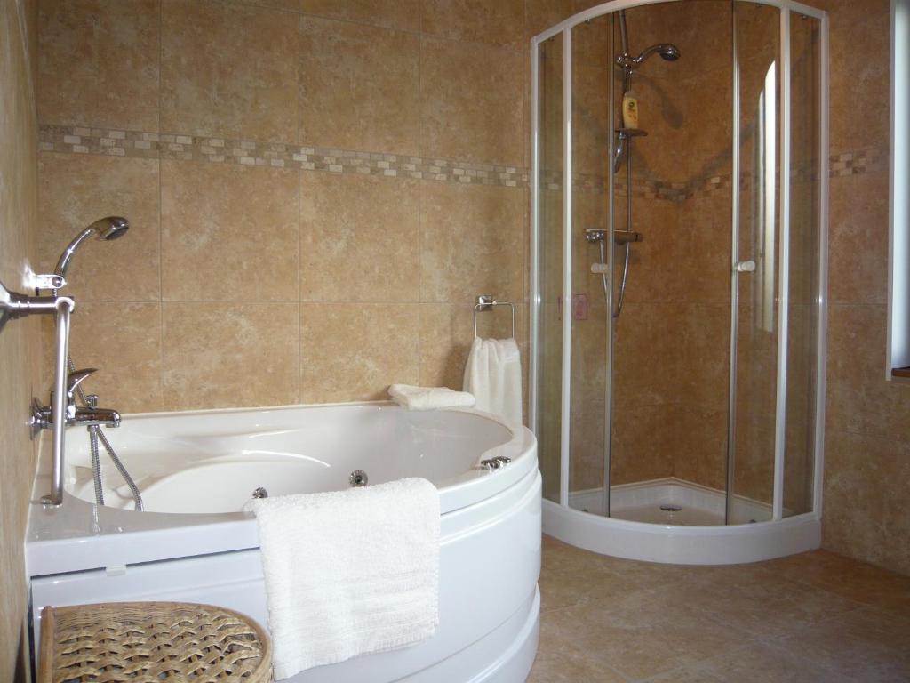 Lakeside Bed And Breakfast Payzac  Kamer foto